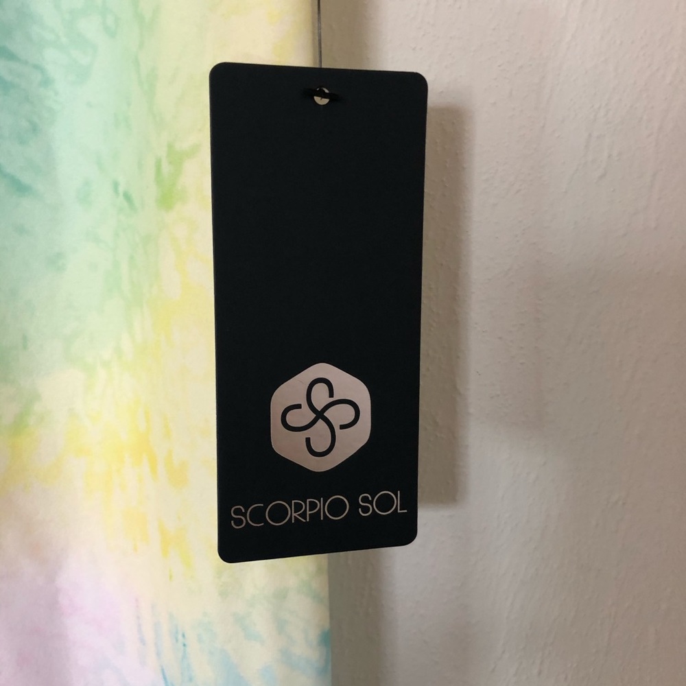 Scorpio Sol Vinyasa High Waist Leggings in Tie-Dye - Picture 7 of 14